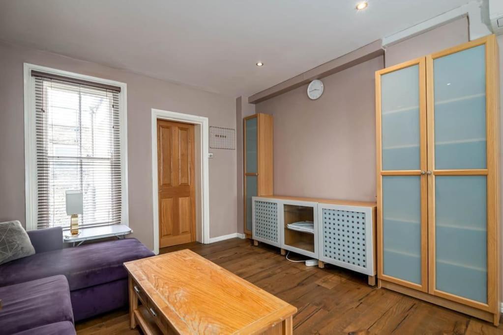 Luxury Apartment Located Near Marble Arch & Baker Street London Exteriör bild